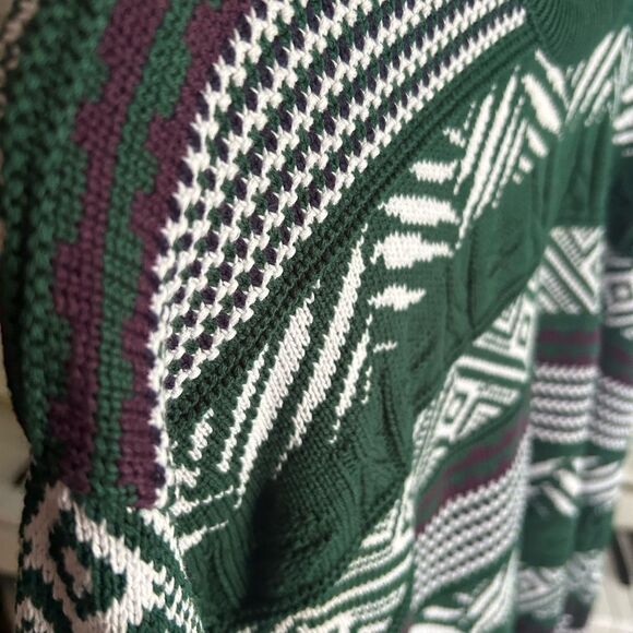 Vintage Men's Geometric Pattern Crewneck Sweater - Green and White - L - Picture 12 of 16